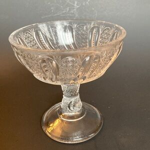 Antique Vintage McKee Feather Doric Early American Pattern Glass Compote